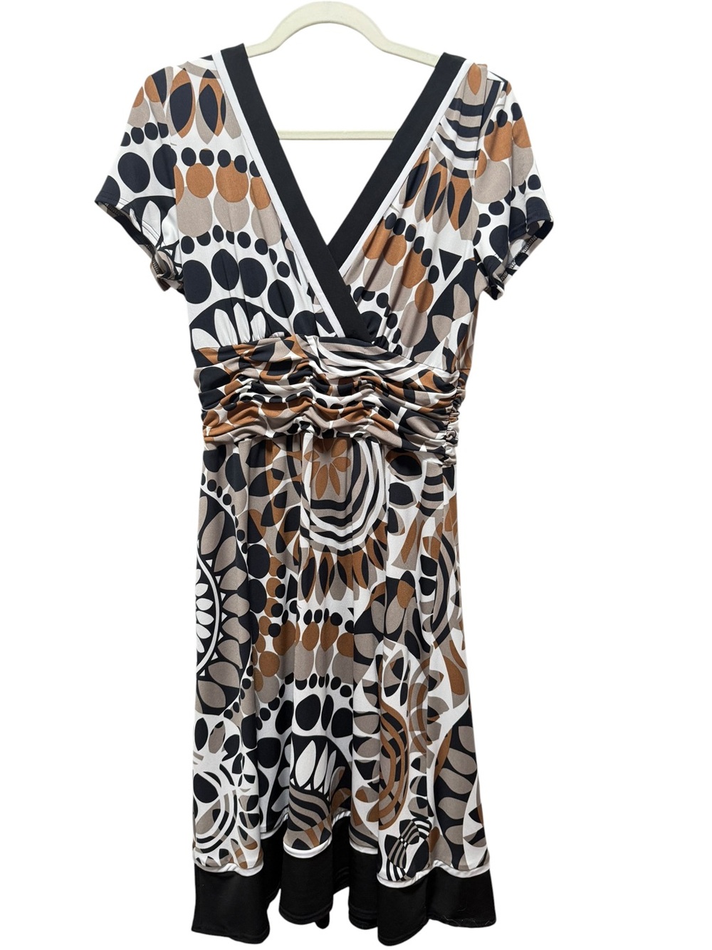 Studio I Brown Black White Abstract Print V-Neck Dress